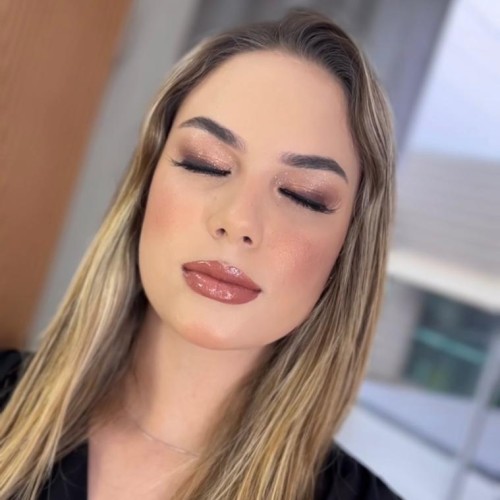 Aline Gabrieli - Glamour Studio